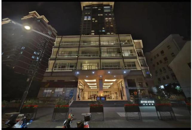 River House Near The Peoples Square And The Bund Shanghai