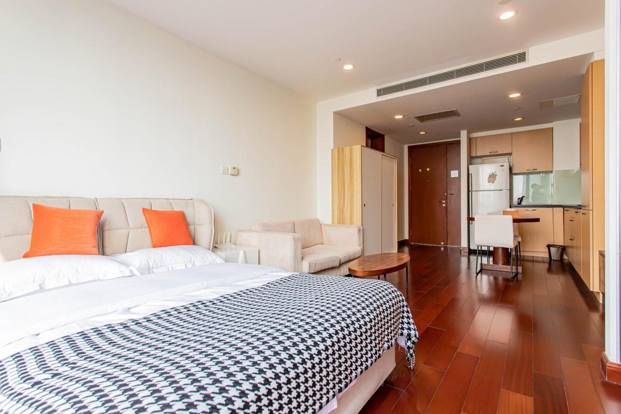 Apartment River House Near The Peoples Square And The Bund *